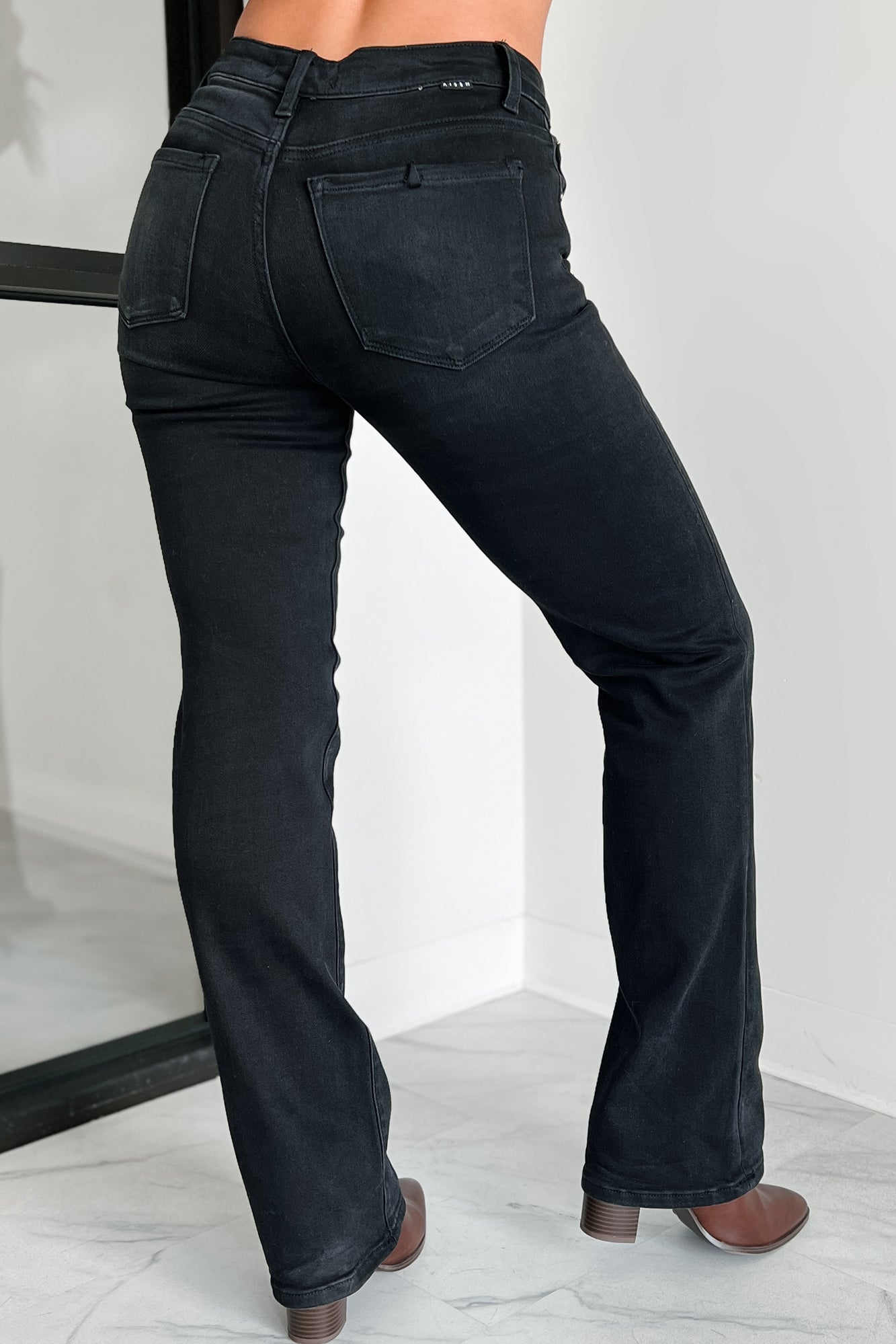 Elam Mid Rise Slim Straight Risen Jeans (Black) - NanaMacs