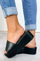 Effortless Edge Platform Wedge Sandals (Black)