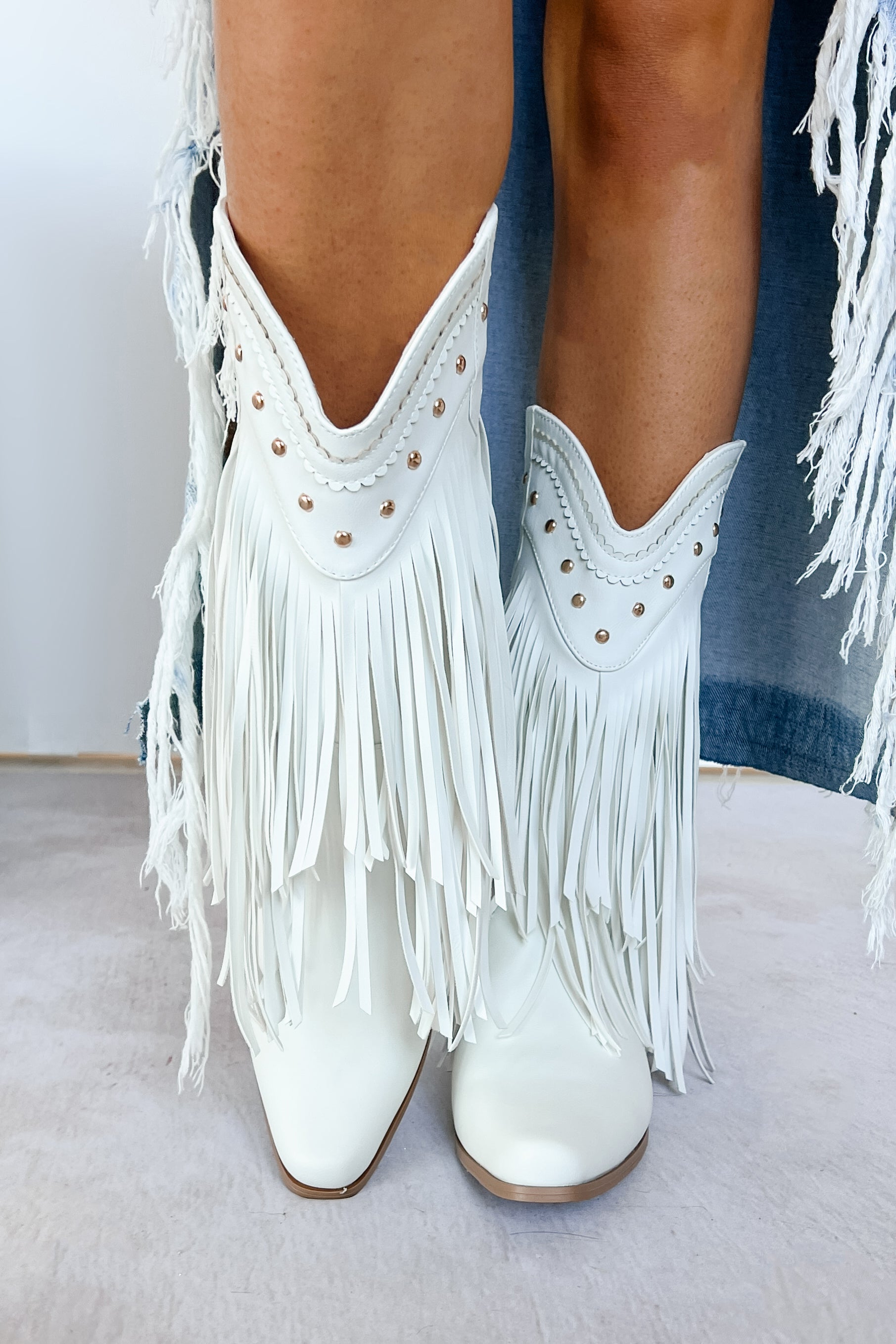 Shoot From The Hip Fringe Western Booties (White) - NanaMacs