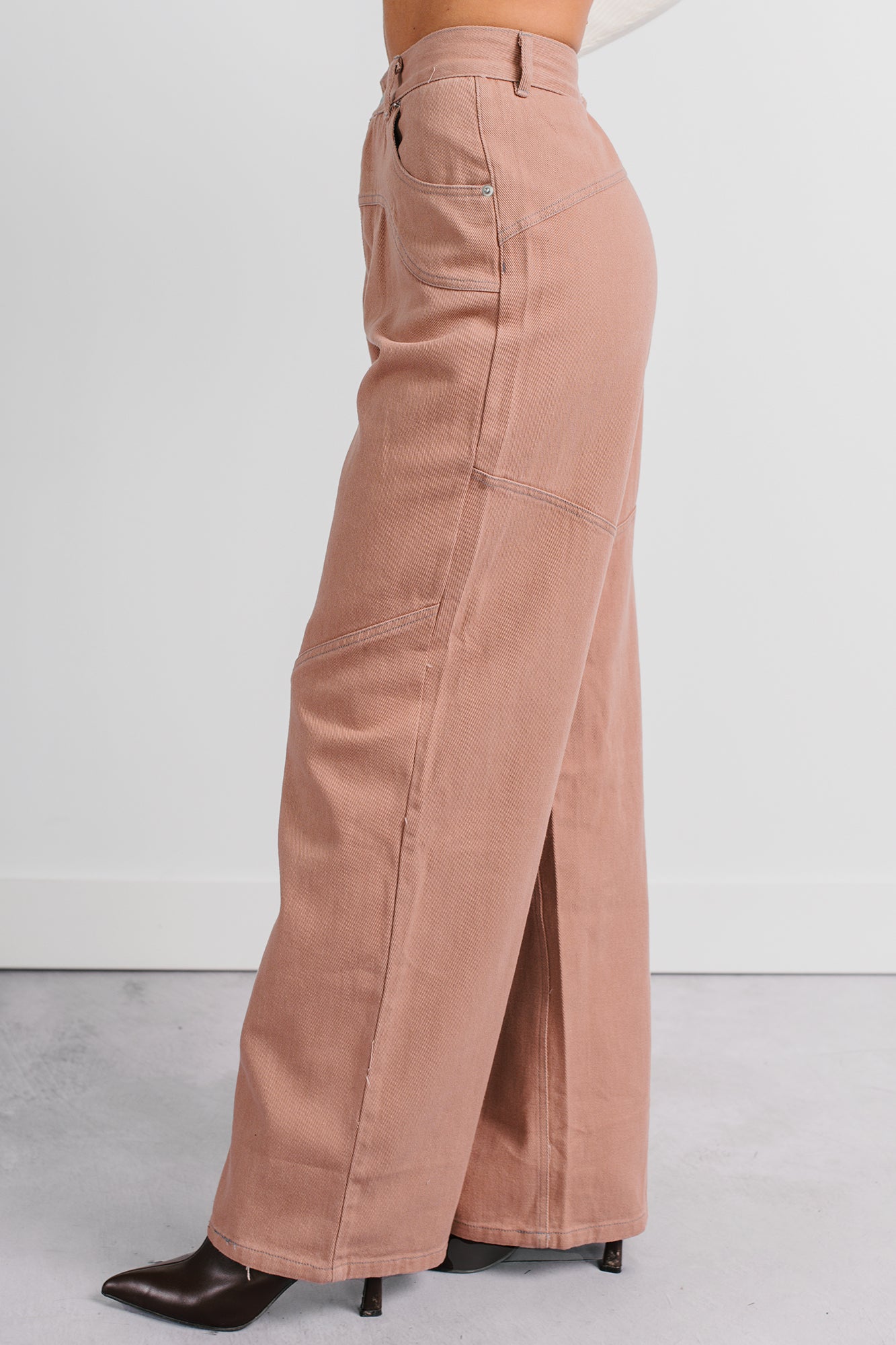 Perseus Seam Detailed Wide Leg Jeans (Terracotta) · NanaMacs
