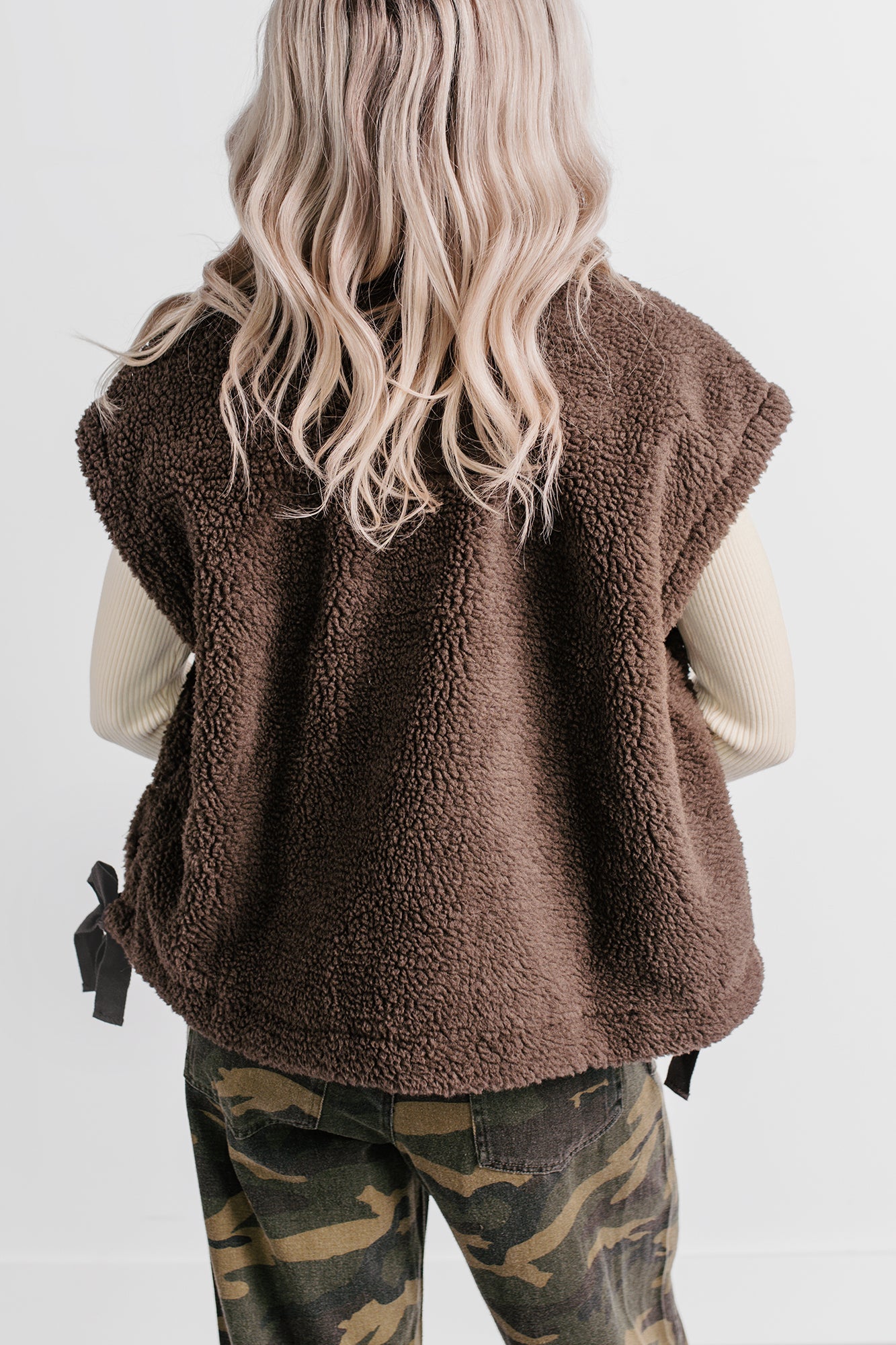Frosted Glow High Neck Button Up Sherpa Vest (Brown) - NanaMacs