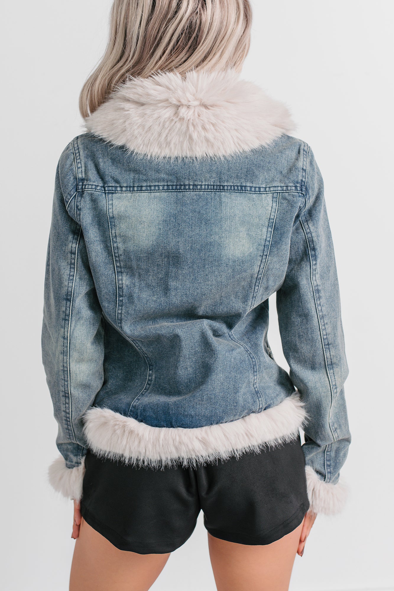 Easy Talker Faux Fur Trim Denim Coat (Denim Blue) - NanaMacs
