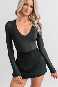 Daily Ease Long Sleeve V Neck Bodysuit (Black) - NanaMacs