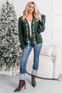 Gilded Cheer Cable Knit Detailed Sweater (Hunter Green)