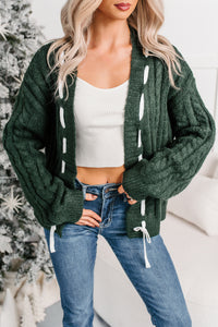 Gilded Cheer Cable Knit Detailed Sweater (Hunter Green)