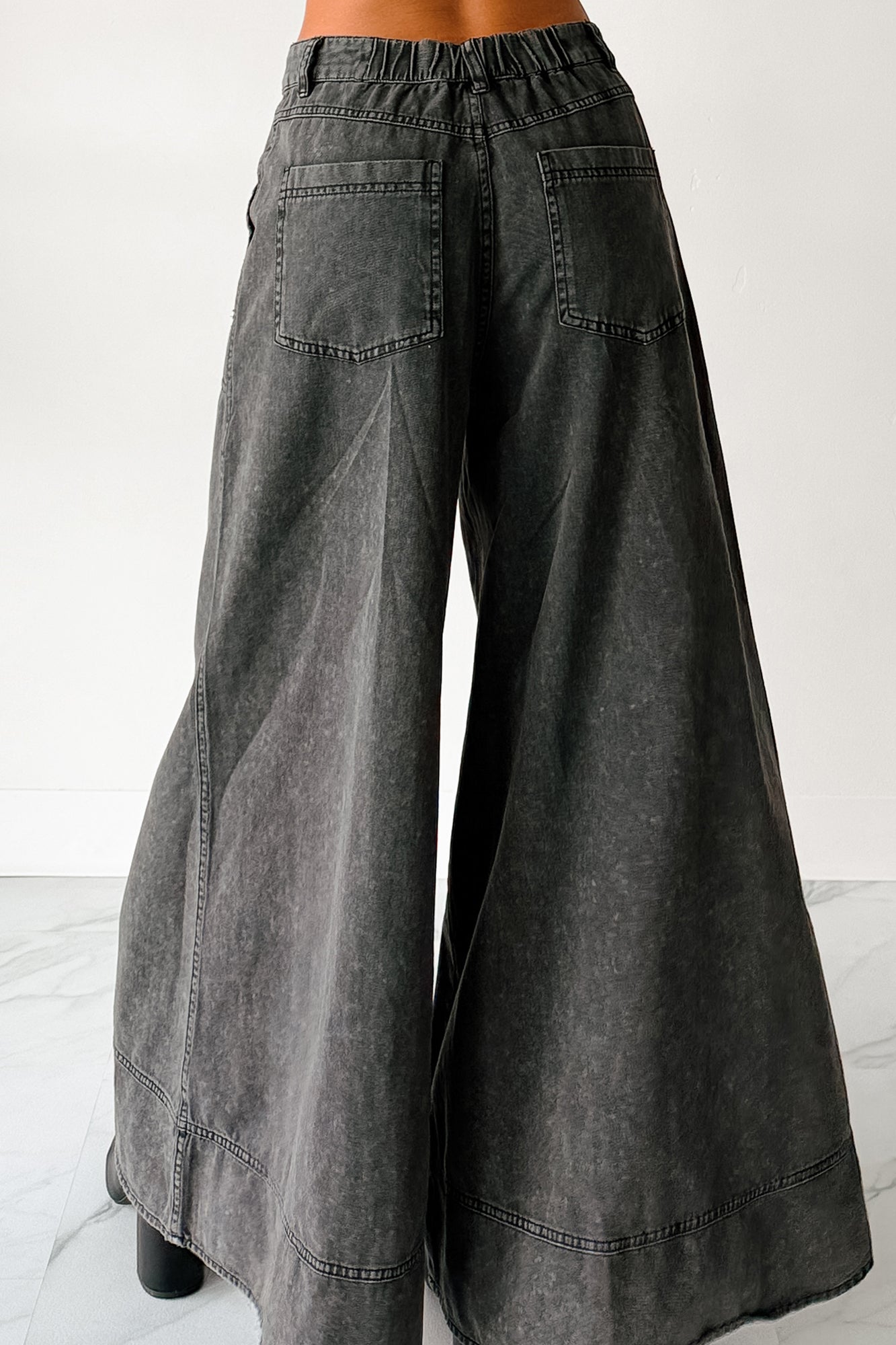 Norris Ultra Wide Leg Mustard Seed Jeans (Charcoal) - NanaMacs
