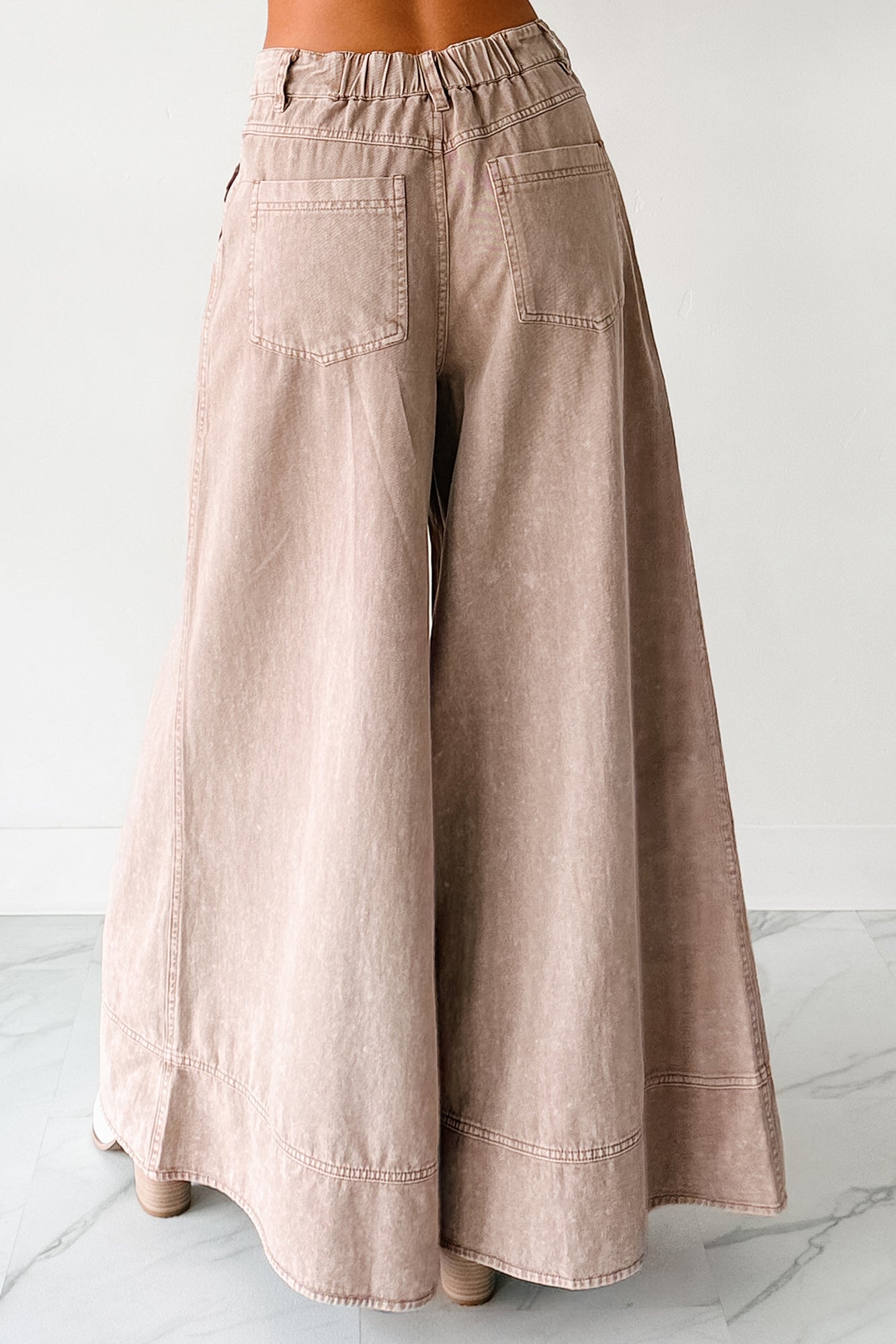 Norris Ultra Wide Leg Mustard Seed Jeans (Mocha Mousse) - NanaMacs