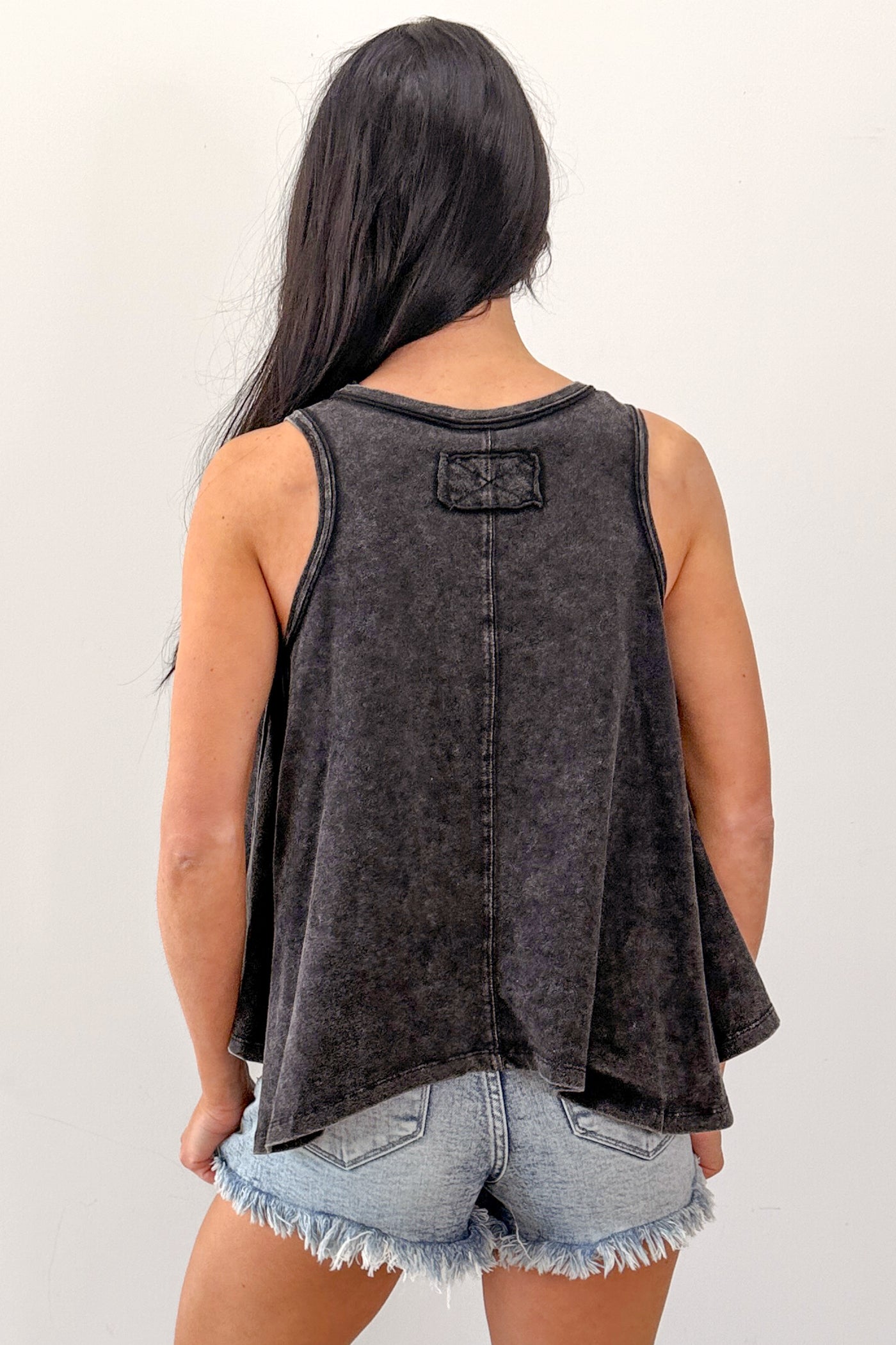 Lazy Day Love Mineral Wash Cotton Tank Top (Black) - NanaMacs