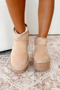 Comfortably Confident Faux Fur Lined Platform Ankle Booties (Oat) - NanaMacs