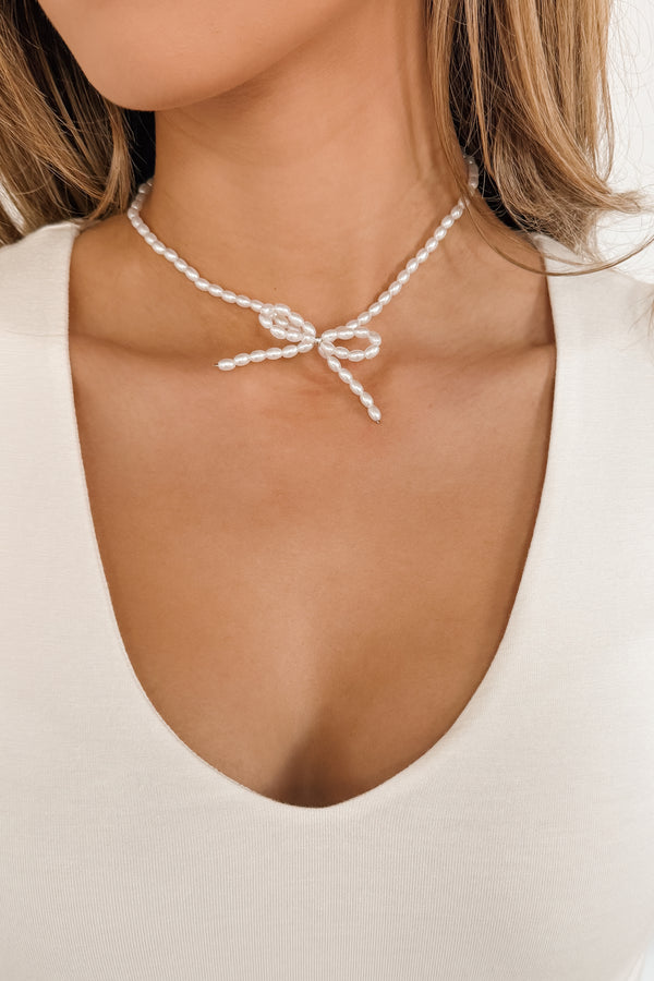 Posh Princess Beaded Pearl Necklace (White)