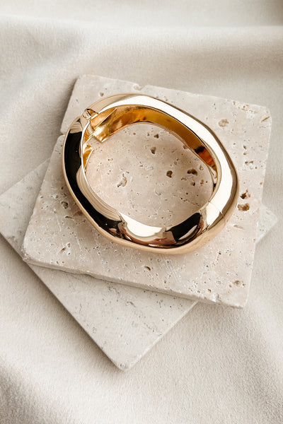 Keep It Pretty Abstract Wavy Hinge Bangle (Gold)