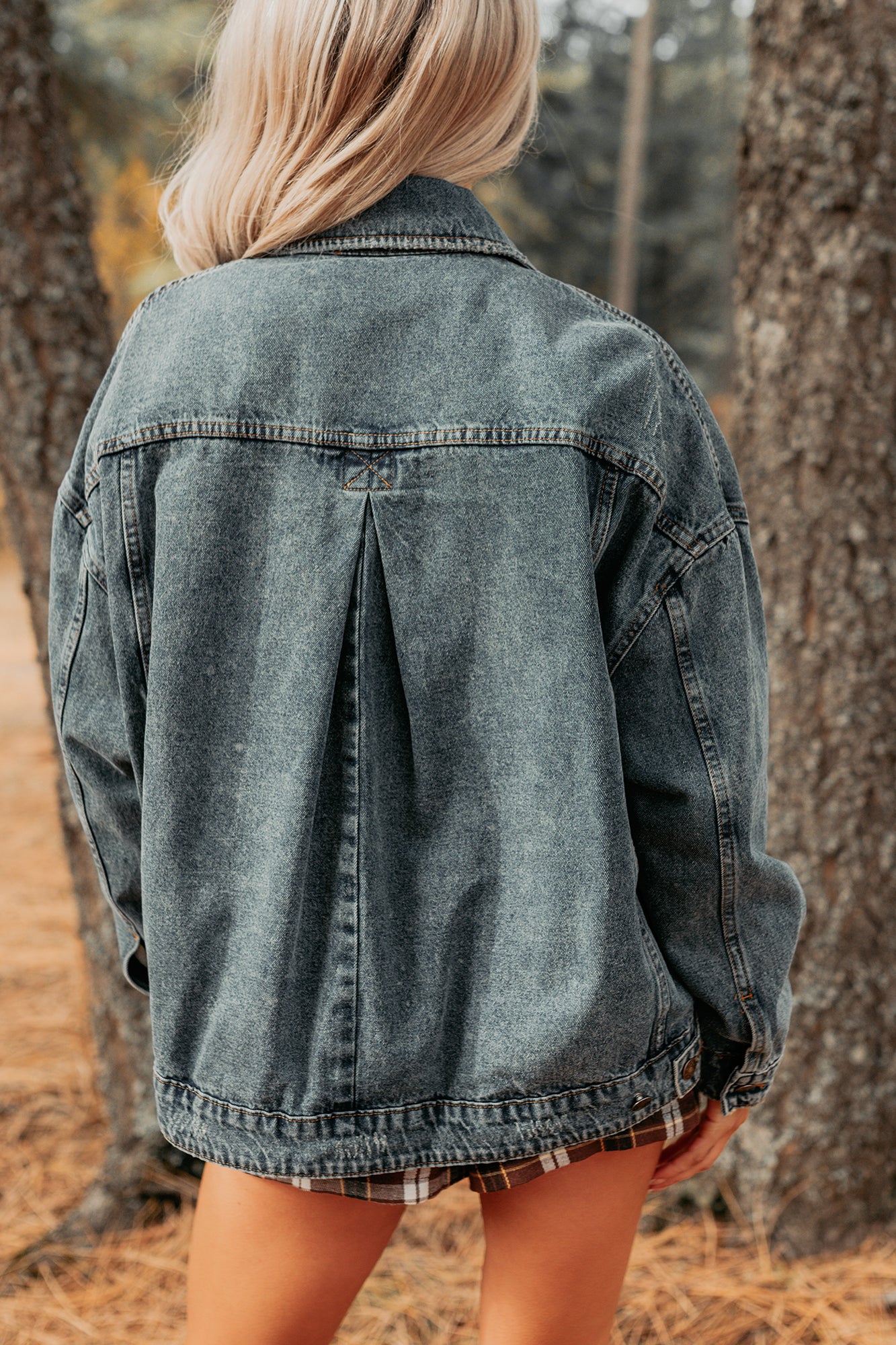 Backroad Wishes Washed Denim Jacket (Medium Wash) - NanaMacs