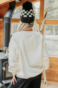 "Aspen Ski Club" Embroidered Sweatshirt (White) - NanaMacs