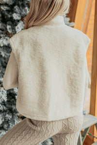 Easy Comfort Sherpa Colorblock Vest (Ivory/Taupe) - NanaMacs