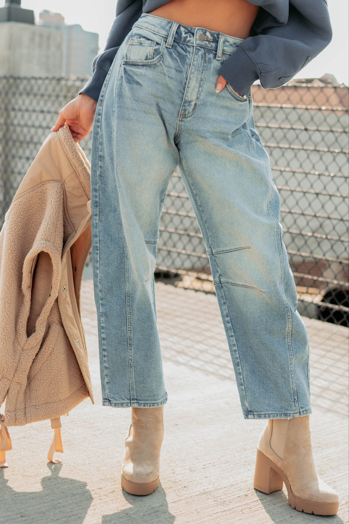 Colette Mid Rise Barrel Cello Jeans (Vintage Medium) - NanaMacs