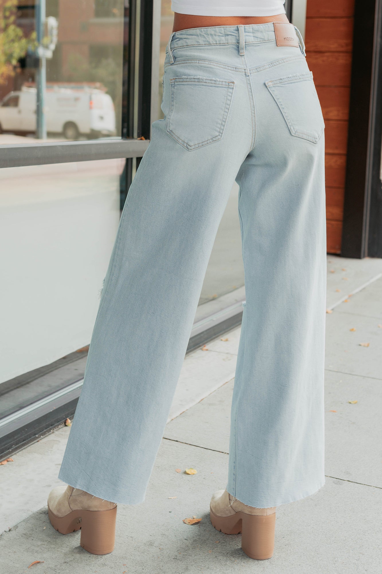 Vivienne Wide Leg Ripped Hidden Jeans (Light) - NanaMacs