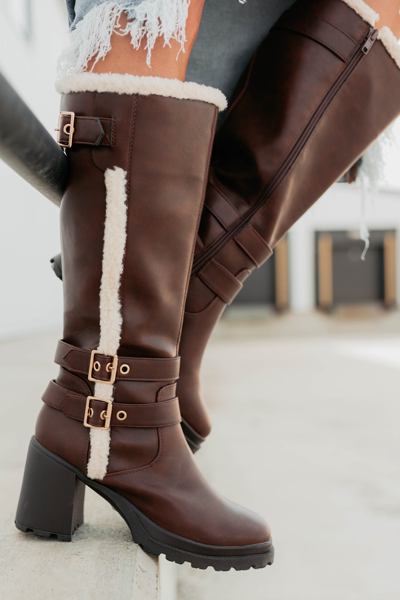 Moscow Sherpa Trim Knee High Platform Boots (Brown) - NanaMacs