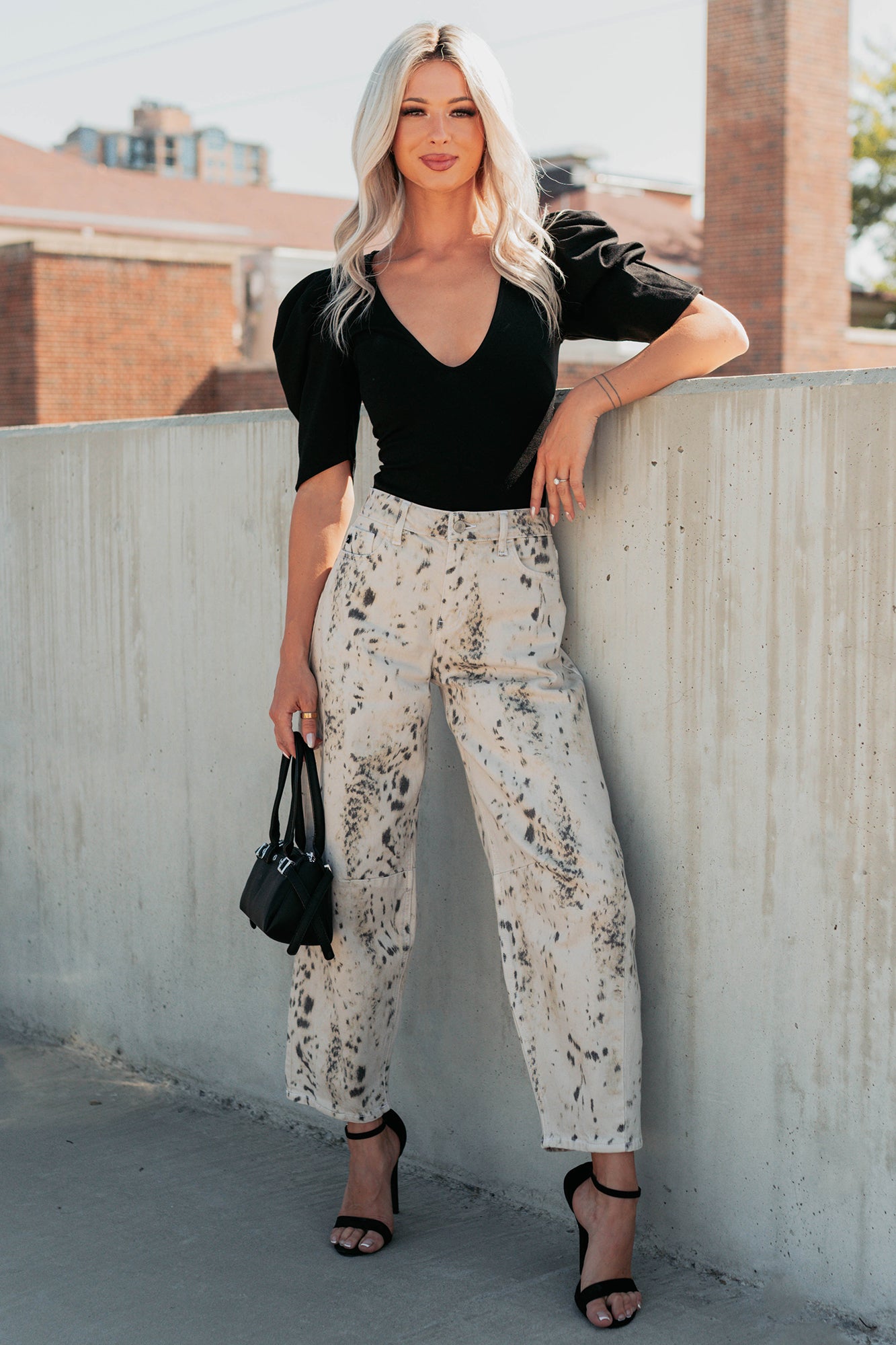 Limitless Nights Deep V Puff Sleeve FORE Bodysuit (Black) - NanaMacs