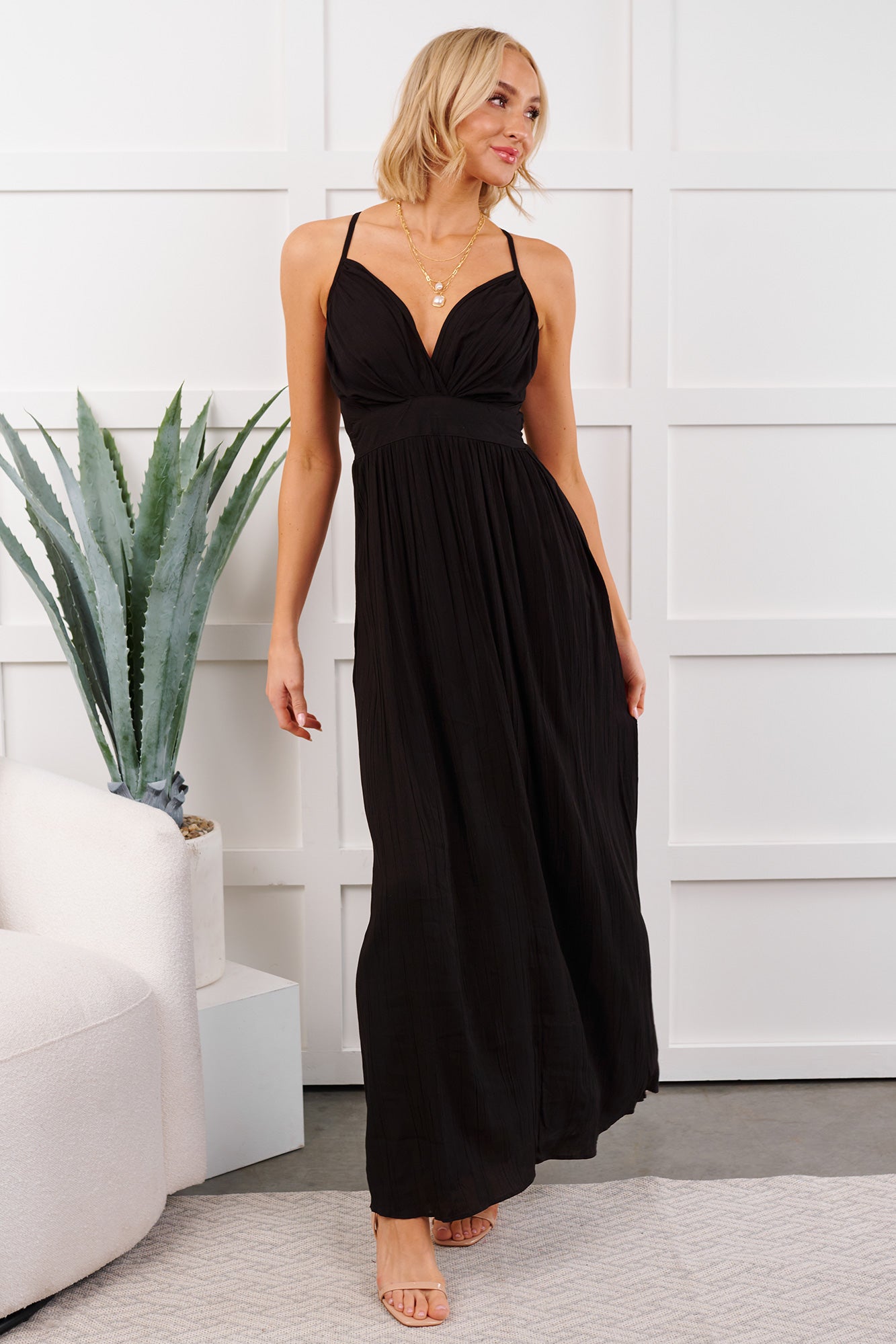 Bloom Baby Sleeveless V Neck Maxi Dress (Black) - NanaMacs