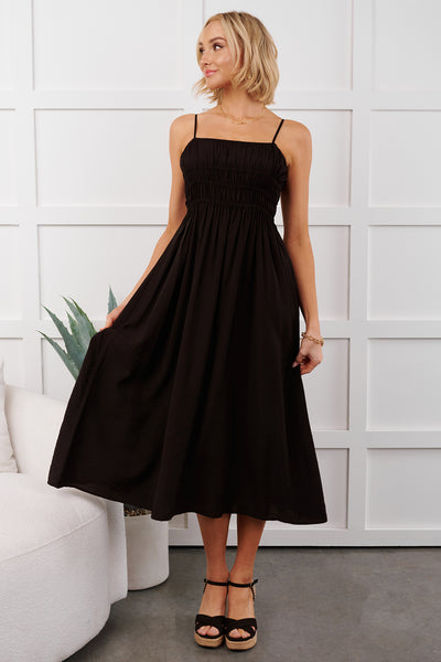 Major Flirt Sleeveless Smocked Midi Dress (Black) - NanaMacs