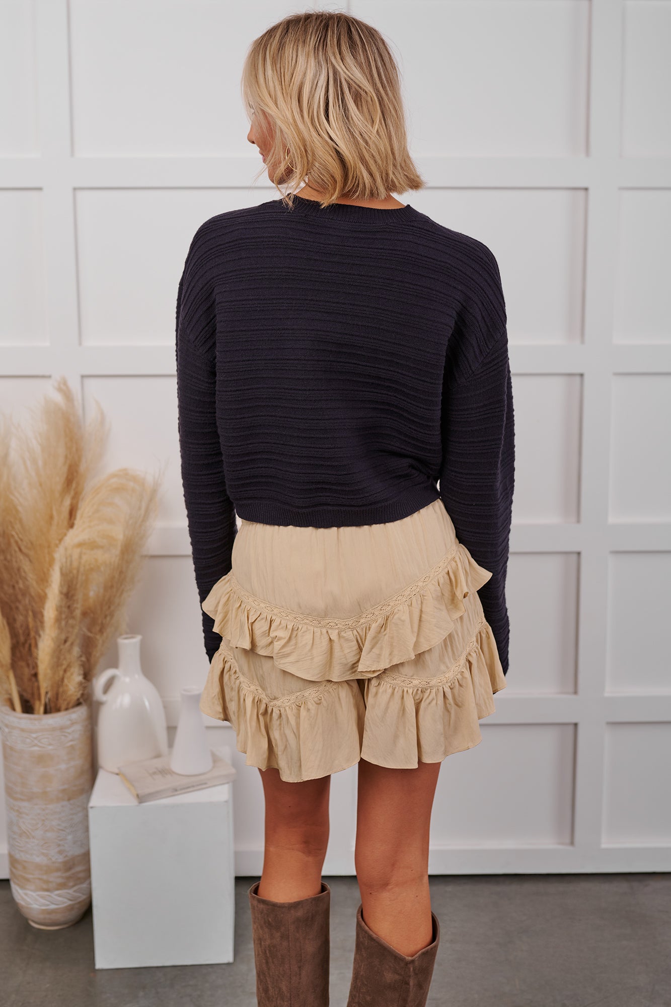 No Compromises Textured Knit Sweater (Black)