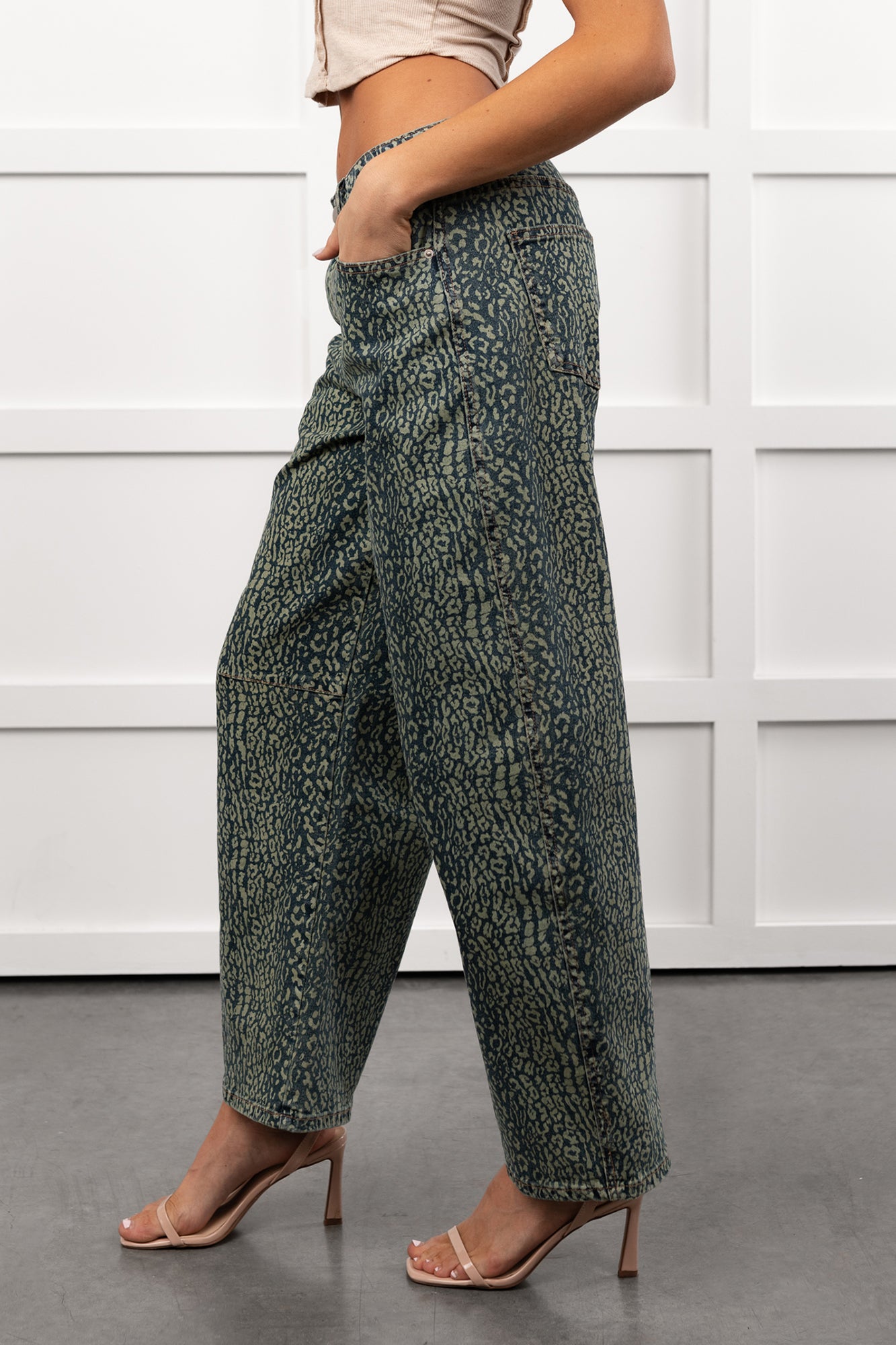 Boden Leopard Wide Leg ANWND Jeans (Denim) - NanaMacs