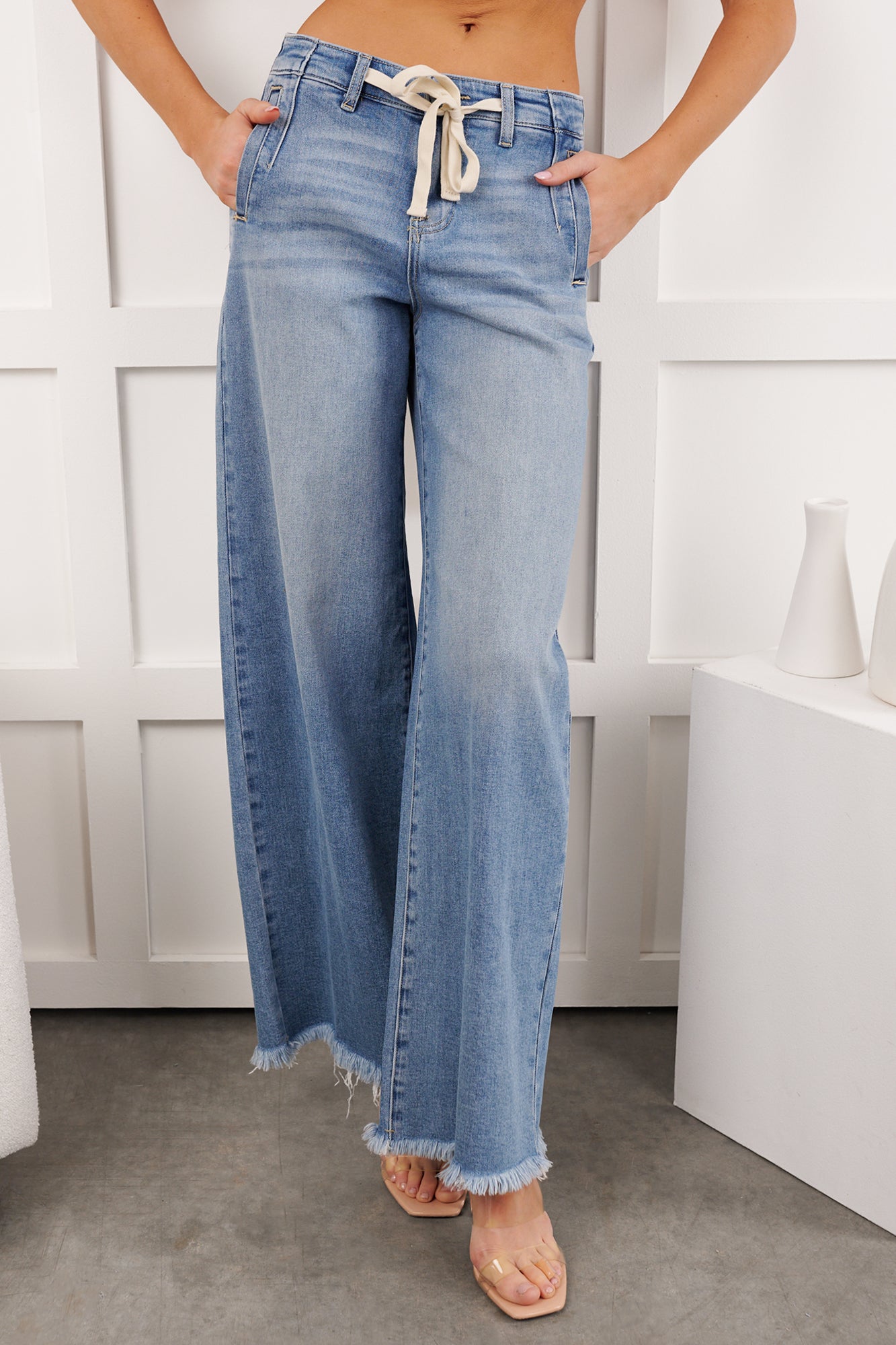 Barnes High Rise Wide Leg Risen Jeans (Light)