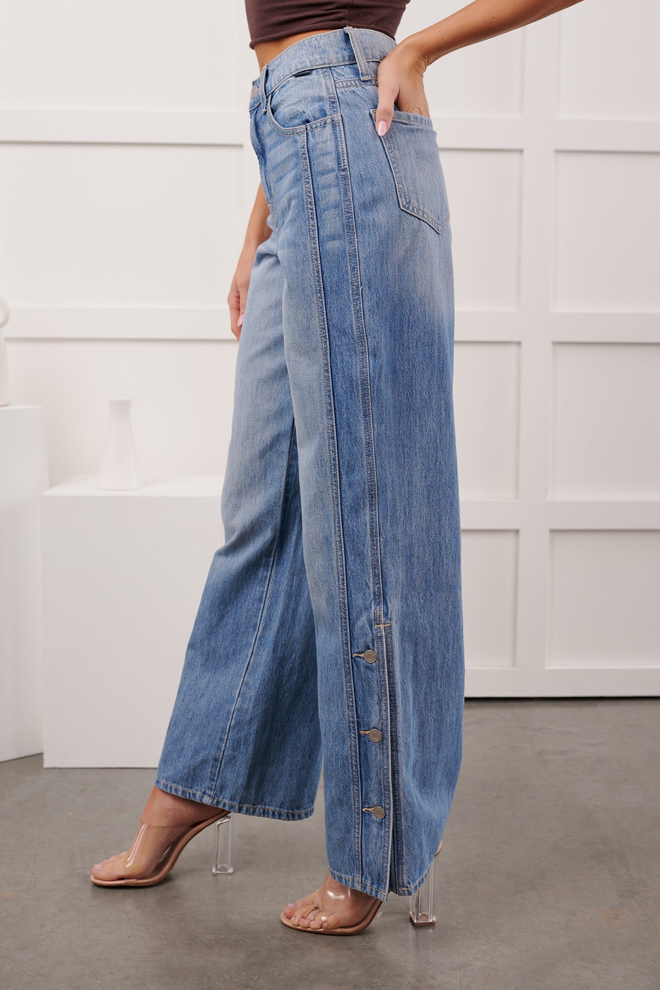 Braden High Rise Straight Leg Cello Jeans (Light)