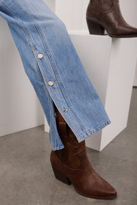 Braden High Rise Straight Leg Cello Jeans (Light)