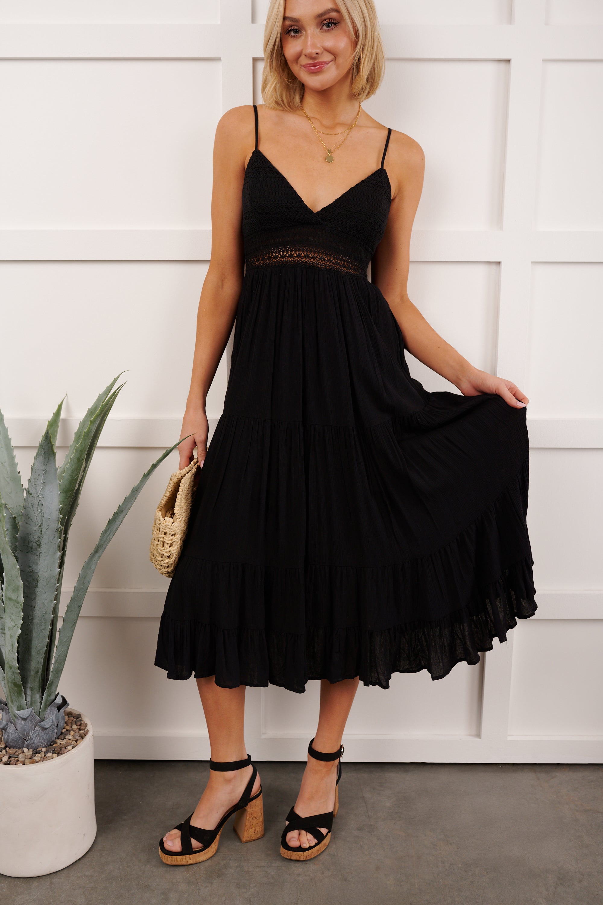 Soft Twirl Tiered Crochet Bodice Midi Dress (Black) - NanaMacs