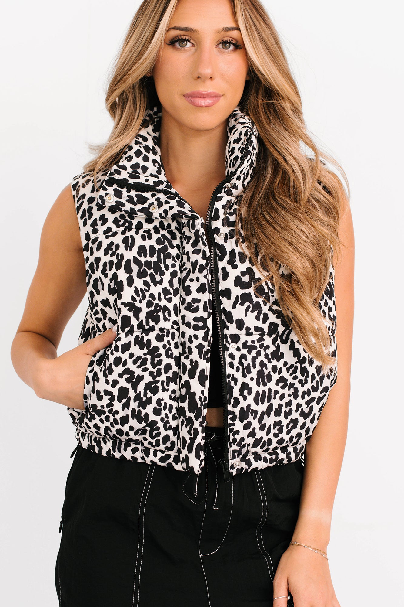 Wildest Dreams Leopard Print Puffer Vest (Black/Grey) - NanaMacs