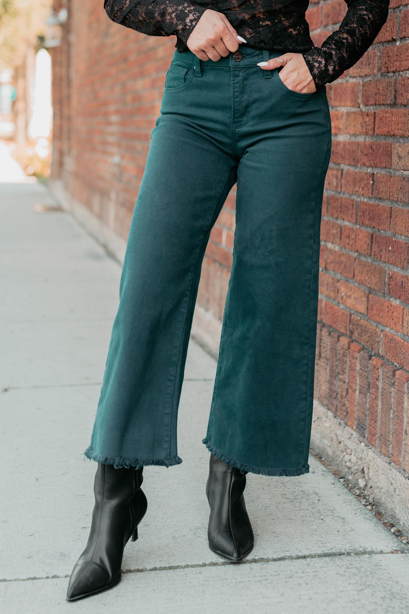 Walter High Rise Wide Crop Risen Jeans (Hunter Green) - NanaMacs