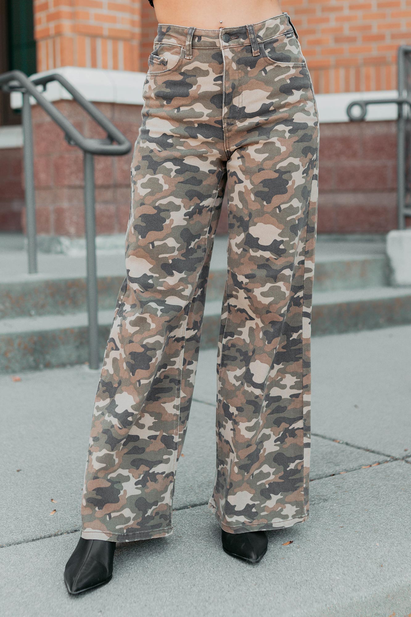 Douglas High Rise Wide Leg Cello Jeans (Camo) - NanaMacs