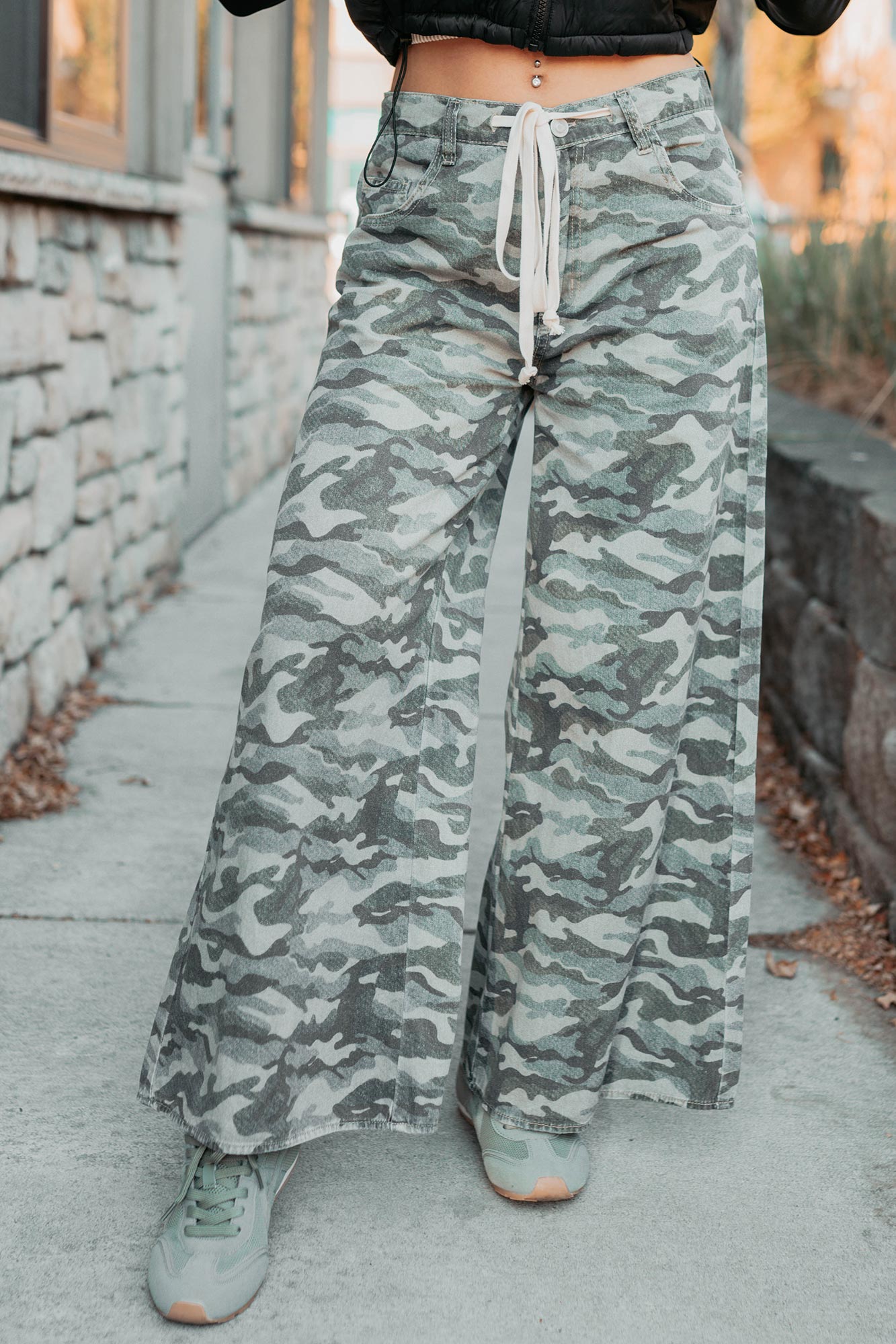 Patrick Drawstring NoaBoa Denim Pants (Camo/Green) - NanaMacs