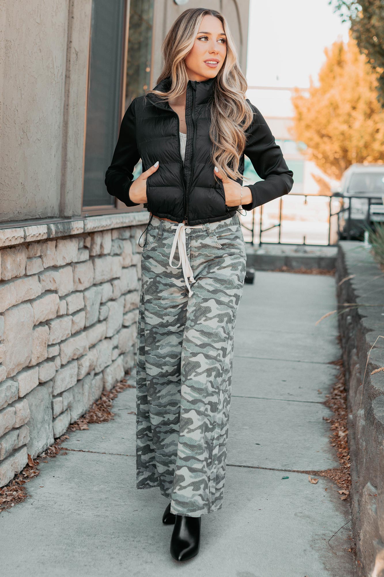 Frost Bound Scuba Sleeve Puffer Jacket (Black) - NanaMacs