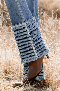 Vera Mid Rise Frayed Hem Cello Flare Jeans (Medium) - NanaMacs