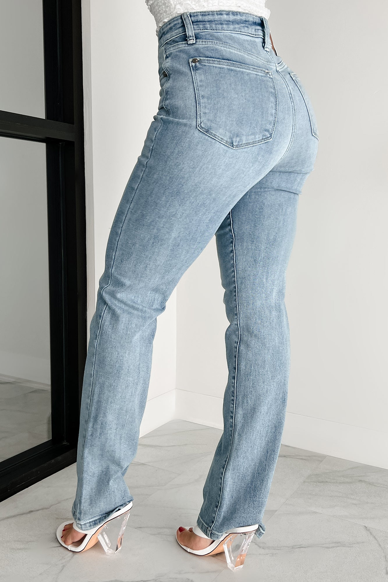 Kaitlyn High Rise Straight Leg Judy Blue Jeans (Medium) - NanaMacs