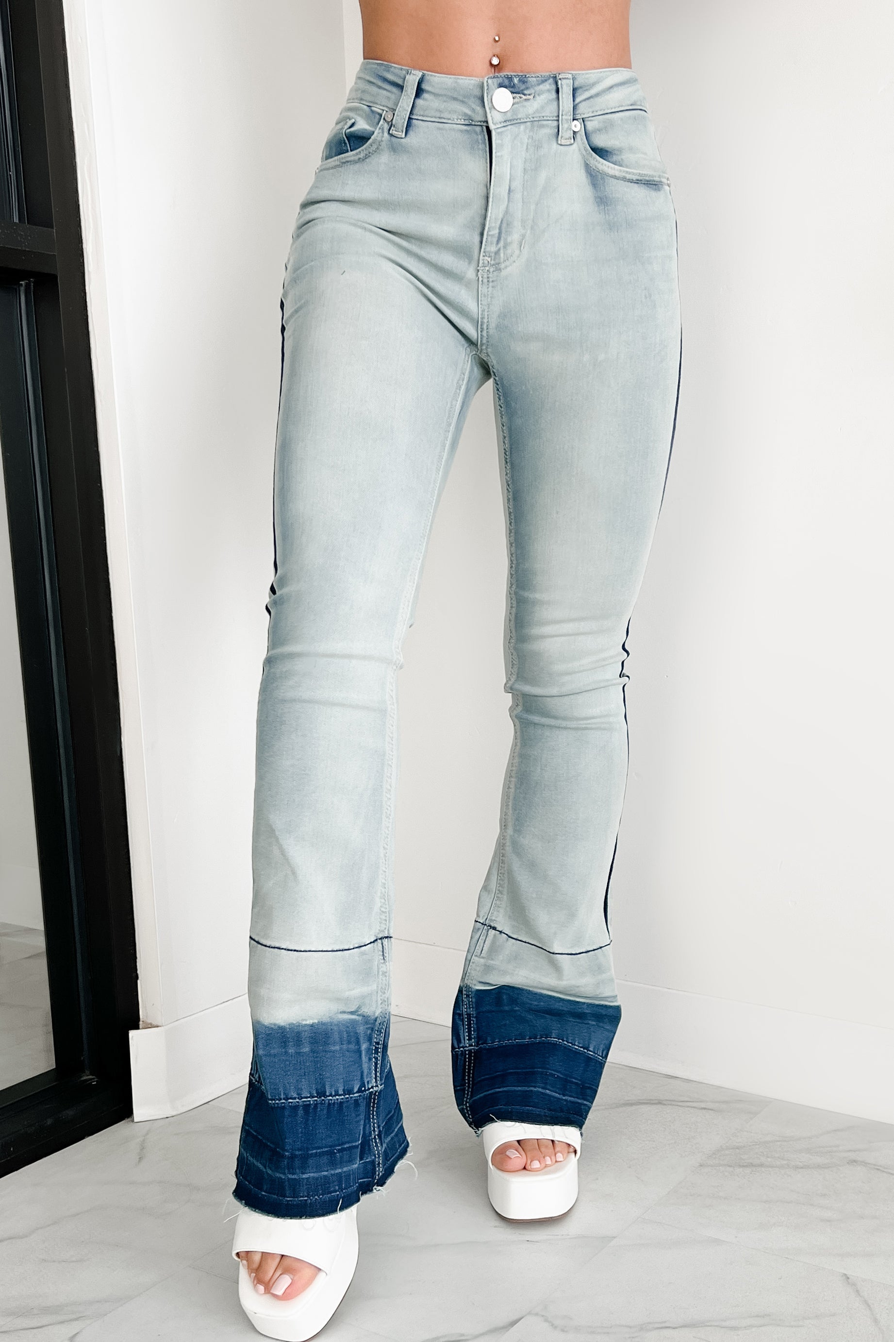 Jett High Rise Dip Dye Indigo Reign Flare Jeans (Light Wash
