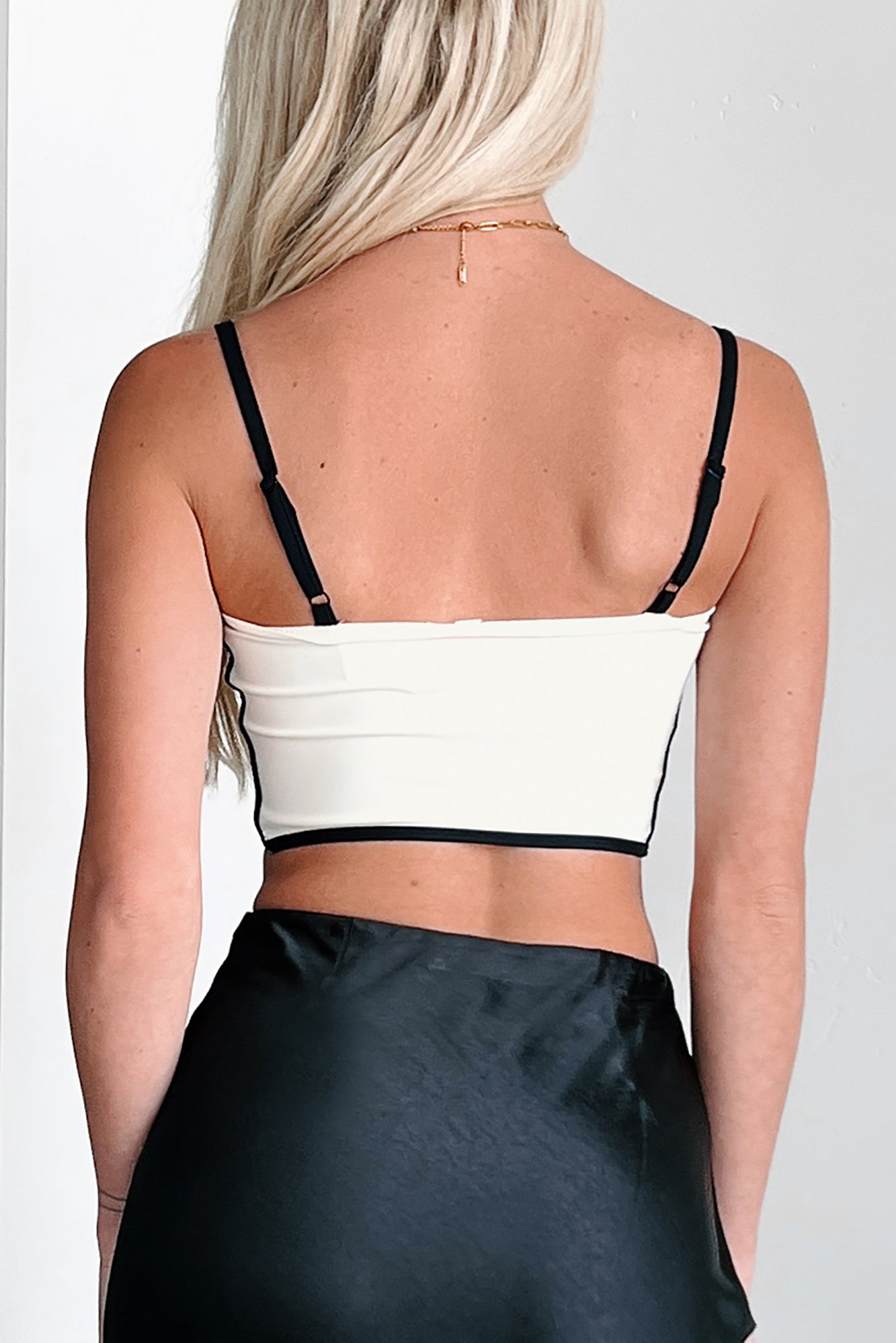 Unstoppable Energy Contrast Trim Brami Crop Top (Cream) - NanaMacs