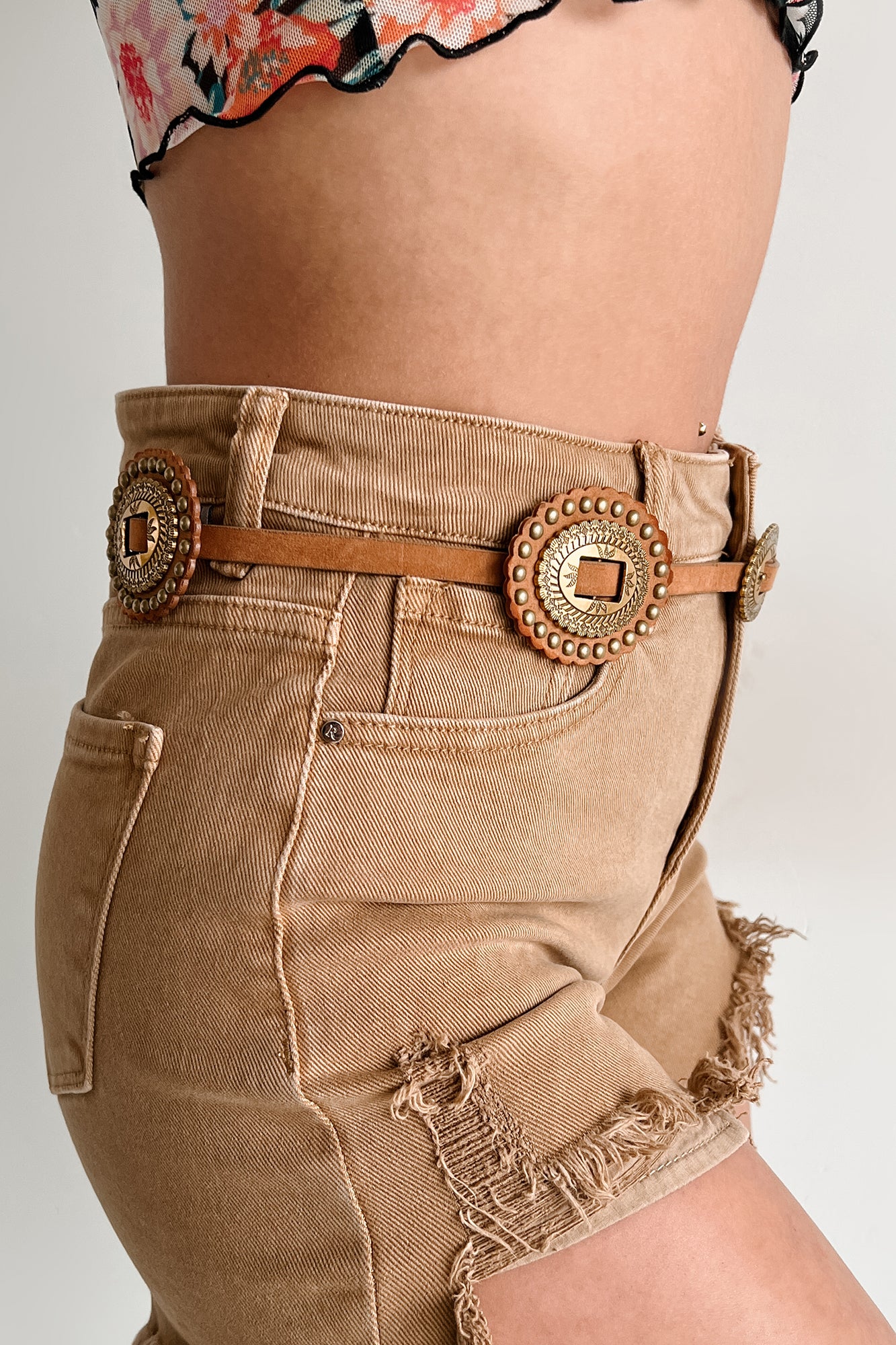 Barnyard Breeze Leather Detailed Concho Belt (Gold/Brown) - NanaMacs