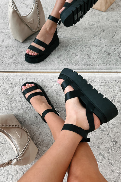 Walk Confidently Chunky Platform Sandals (Black) - NanaMacs