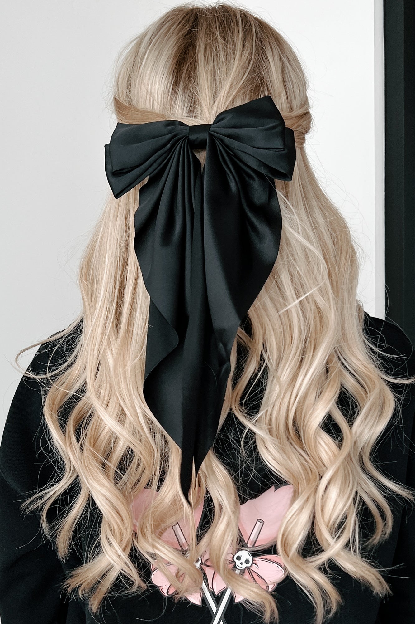 Sassy Yet Classy Bow Hair Clip (Black) · NanaMacs