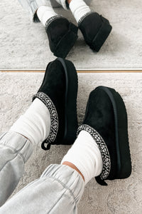 Walking Into Autumn Faux Fur Lined Platform Slip-Ons (Black) - NanaMacs