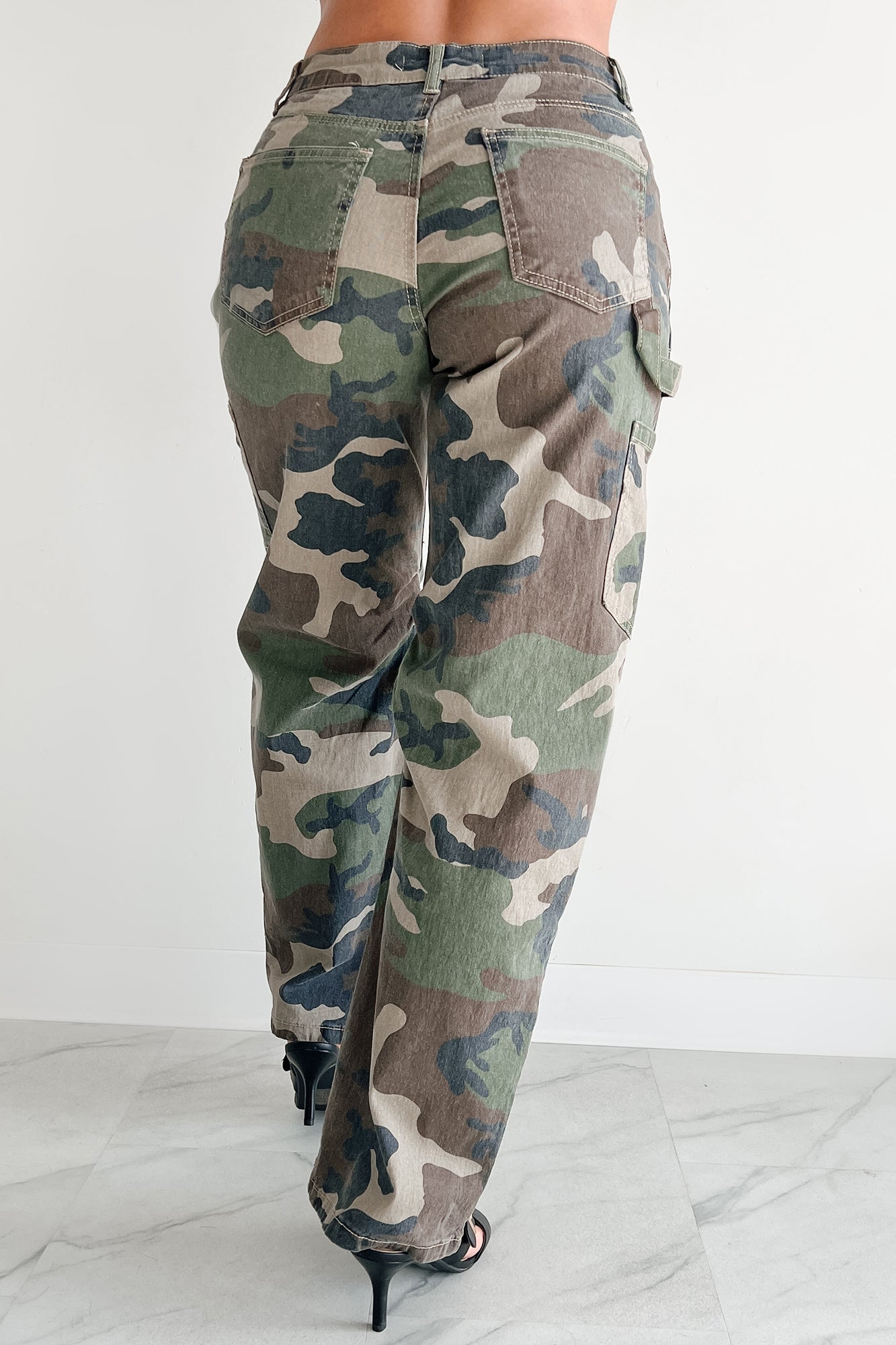 Rule The World Cargo Barrel Jeans (Camo) - NanaMacs