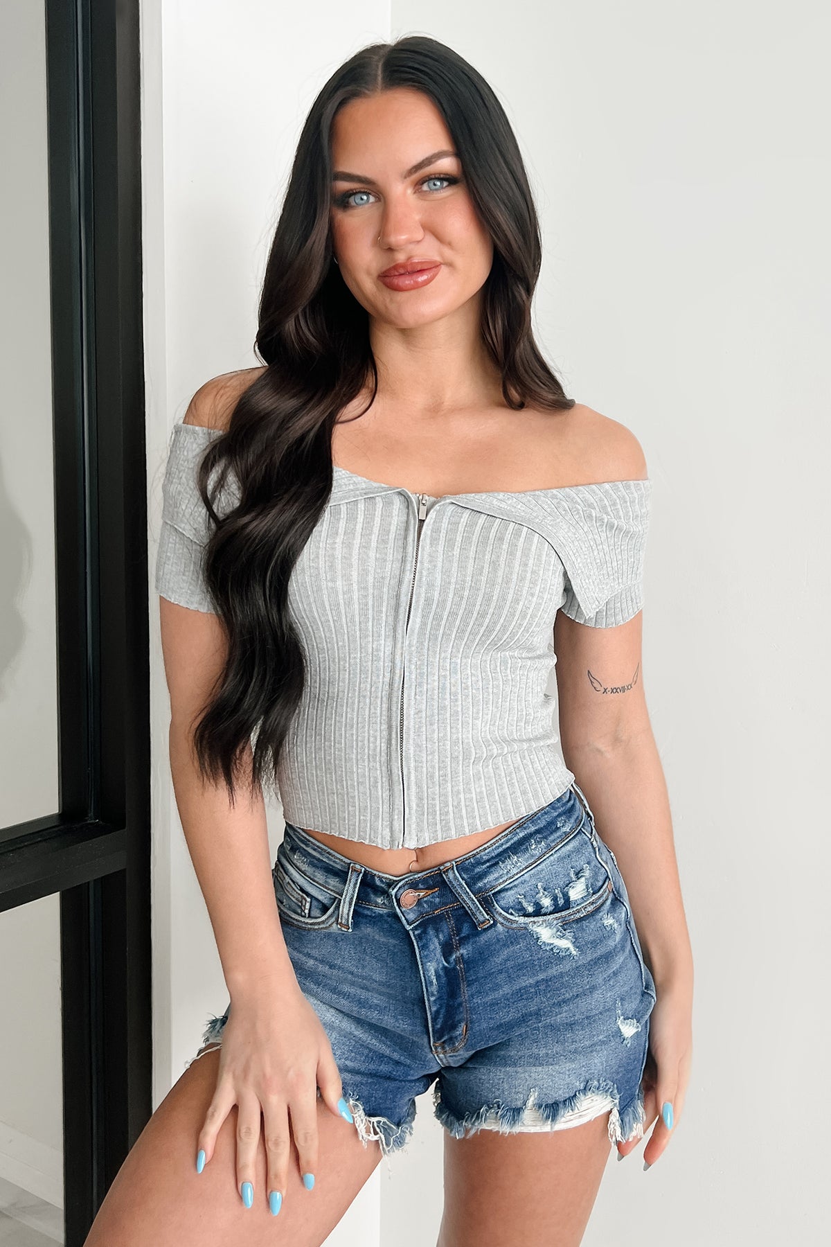 Relaxed Yet Refined Off Shoulder Zip-Up Top (Heather Grey) - MEDIUM