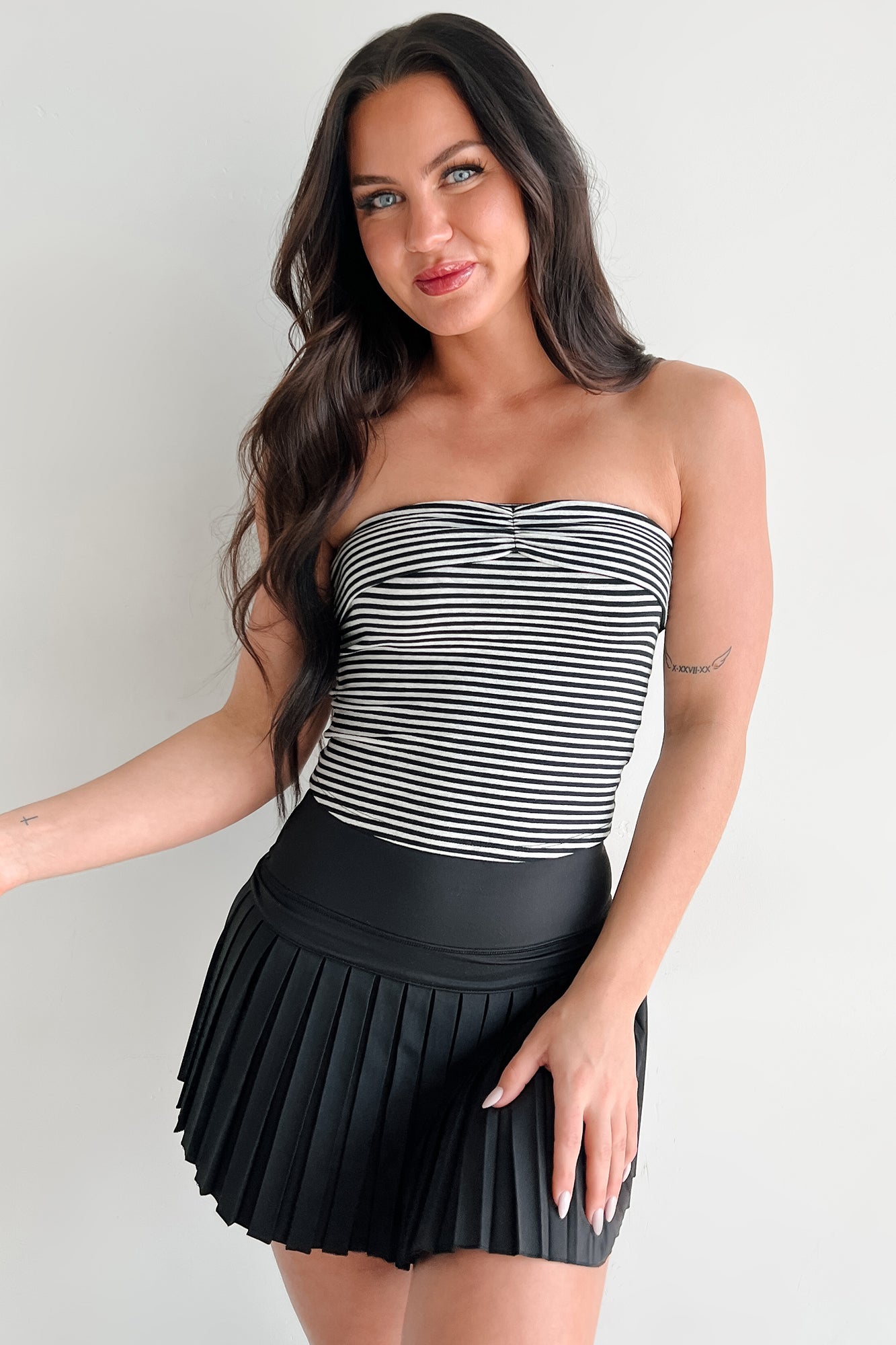 Weekend Vibes Striped Tube Top (Black/Grey) - NanaMacs