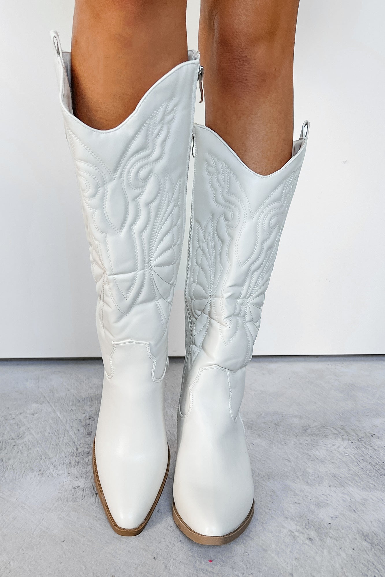 Lassoing Memories Western Cowboy Boots (White) - NanaMacs