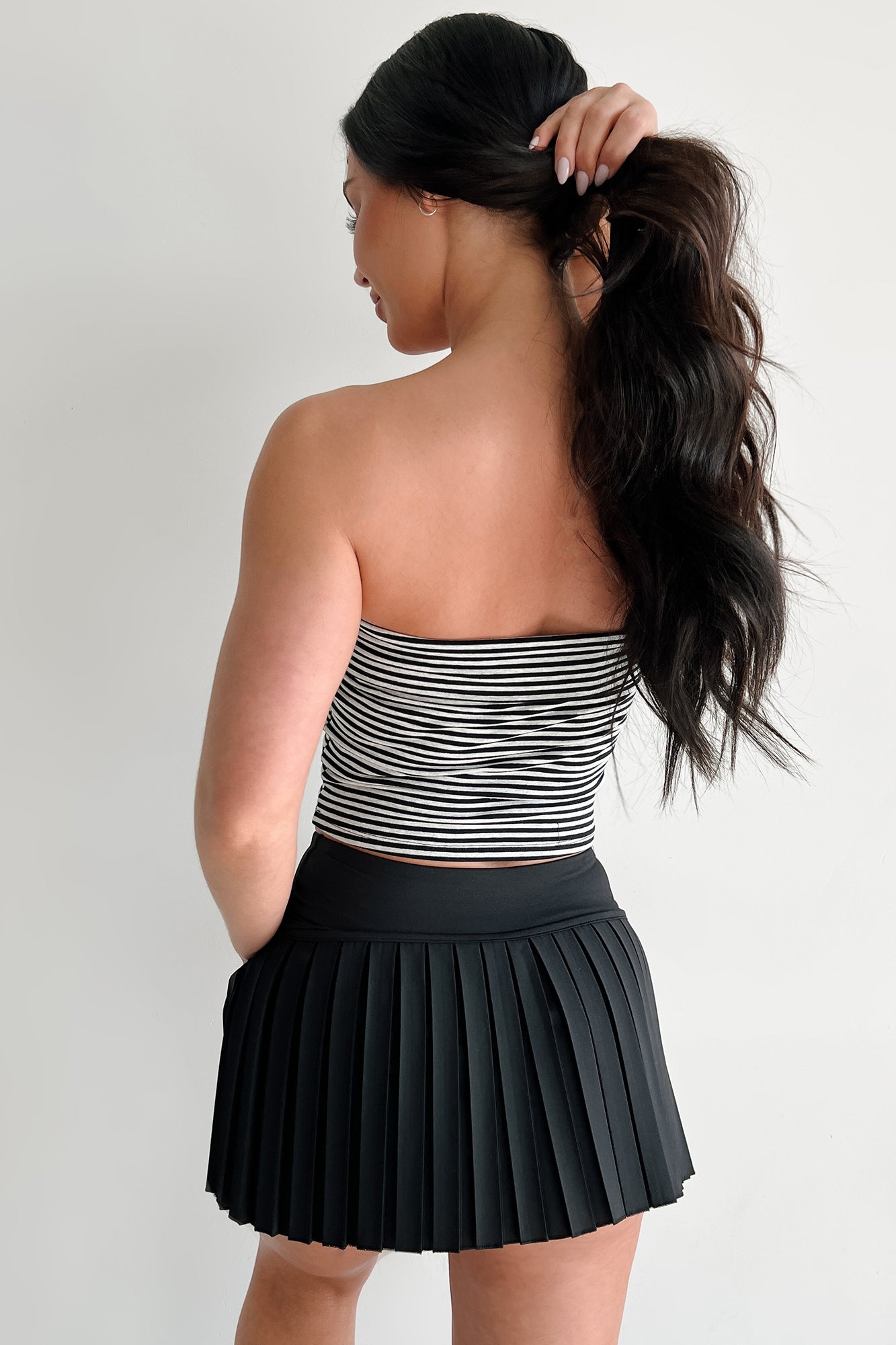 Weekend Vibes Striped Tube Top (Black/Grey) - NanaMacs