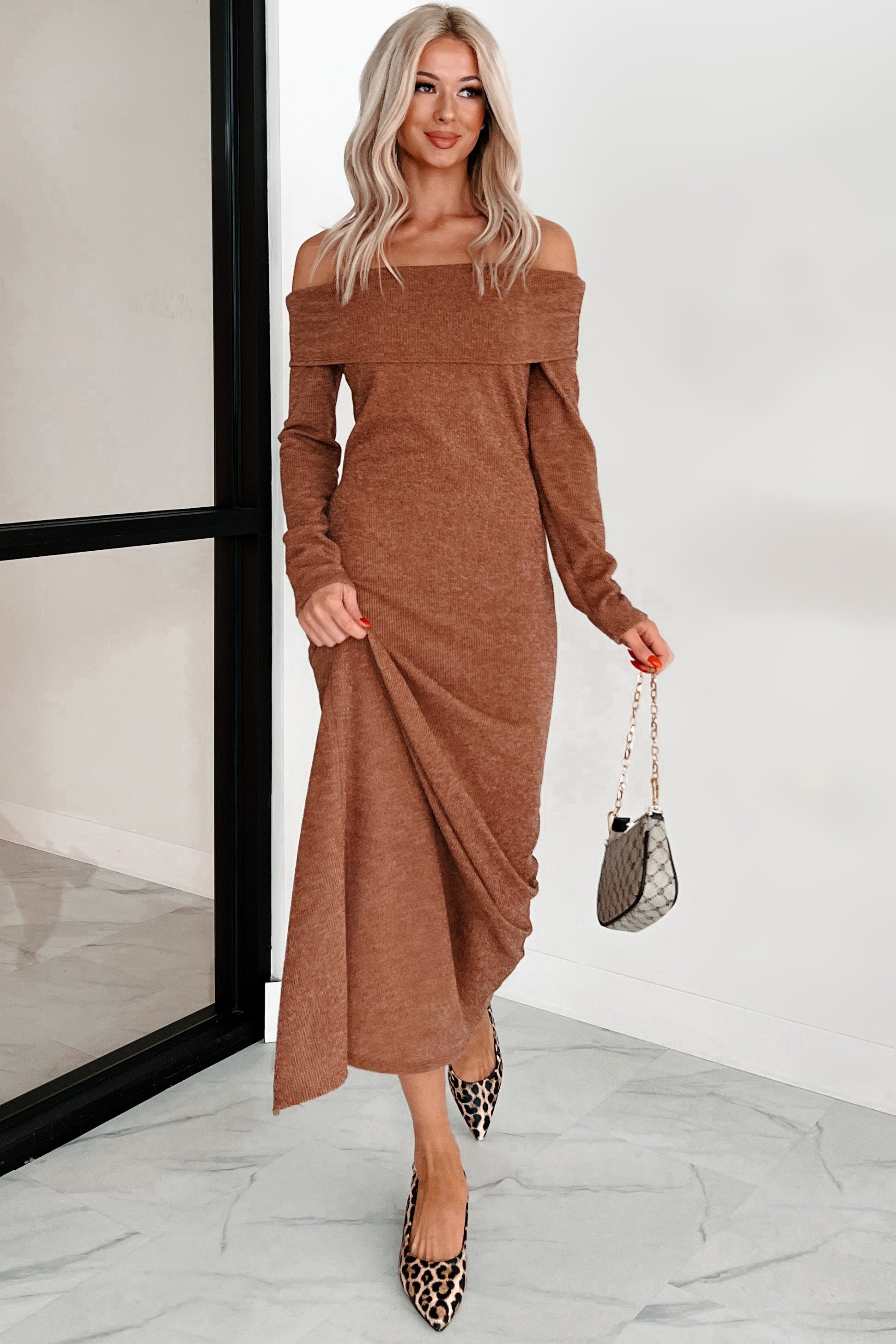 Women's Tanya Off The Shoulder Sweater Maxi Dress in Brown - Size L Women's Tanya Off The Shoulder Sweater Maxi Dress in Brown - Size L