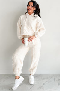 Cuddling Up Two Piece Fleece Lounge Set (Cream)